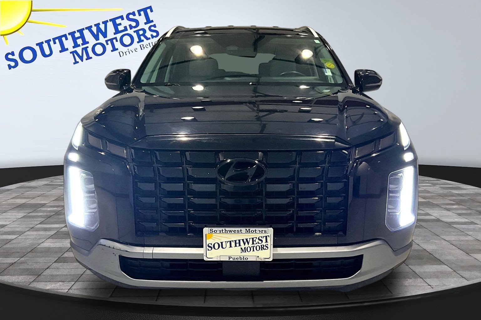 Used 2025 Hyundai Palisade SEL AWD/4WD image 2