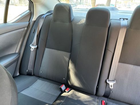 Used 2025 Nissan Sentra SV image 34