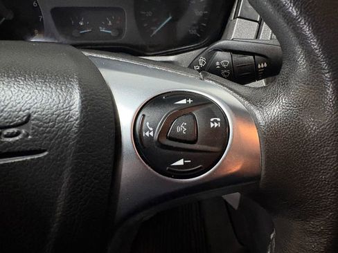 Used 2019 Ford Transit 150 XLT image 23