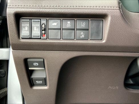 Used 2019 Honda Odyssey EX-L image 33