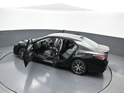 Certified 2023 Toyota Camry SE image 43