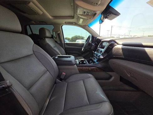 Used 2017 Chevrolet Tahoe Premier AWD/4WD image 28
