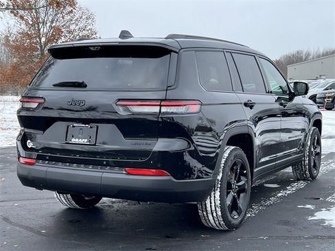 New 2025 Jeep Grand Cherokee L Limited w/ Luxury Tech Group II image 46