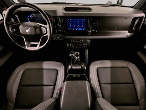 Used 2022 Ford Bronco Black Diamond image 14