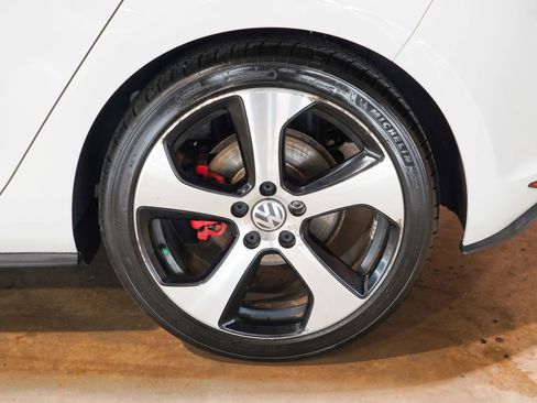 Used 2015 Volkswagen GTI S FWD image 61