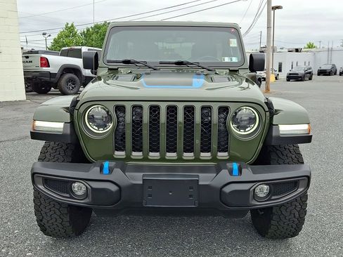Used 2023 Jeep Wrangler Unlimited Rubicon 4xe w/ Cold Weather Group AWD/4WD image 2