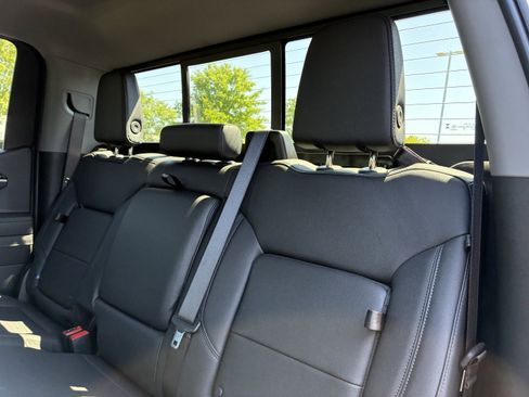 Used 2026 GMC Sierra 1500 Elevation w/ Elevation Premium Package AWD/4WD image 14