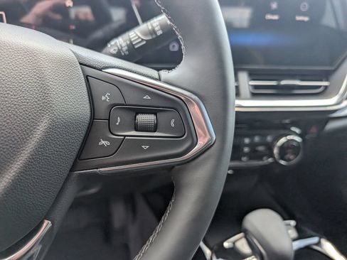 New 2026 Chevrolet Trax ACTIV FWD image 17