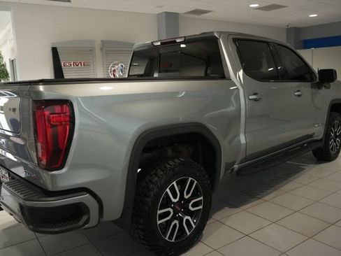 Used 2023 GMC Sierra 1500 AT4 w/ AT4 Premium Package AWD/4WD image 8
