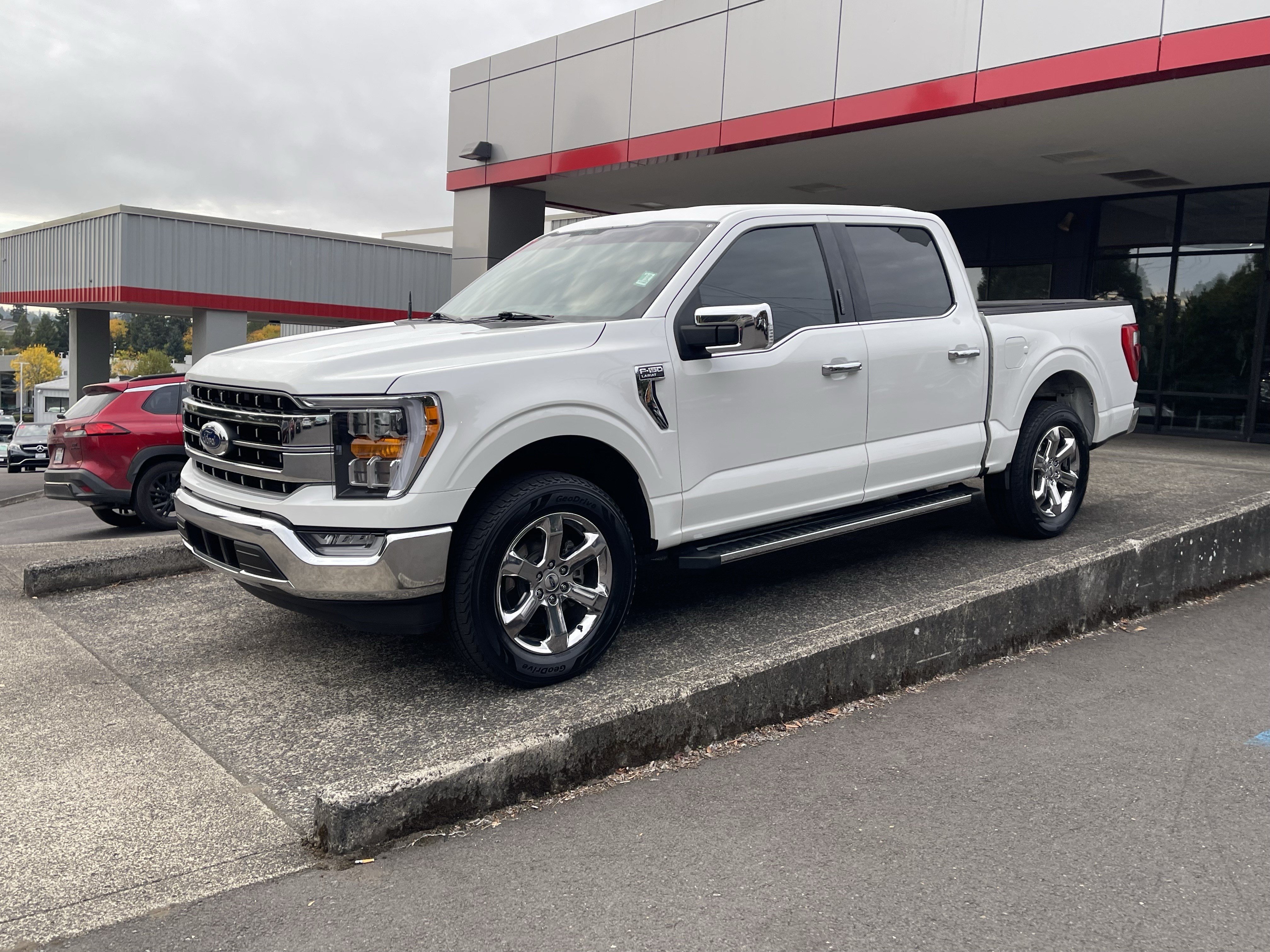Used 2021 Ford F150 Lariat RWD image 4