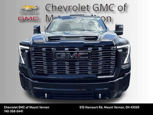 New 2025 GMC Sierra 2500 Denali Ultimate w/ Max Trailering Package image 8
