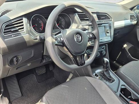 Used 2019 Volkswagen Tiguan S w/ Driver Assistance Package FWD image 9