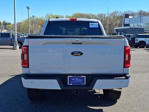 Certified 2022 Ford F150 XLT w/ Equipment Group 302A High image 5