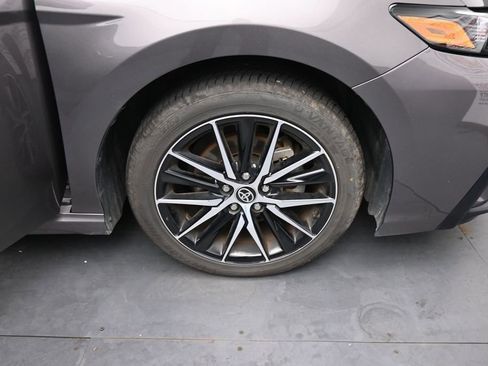Used 2023 Toyota Camry SE FWD image 13