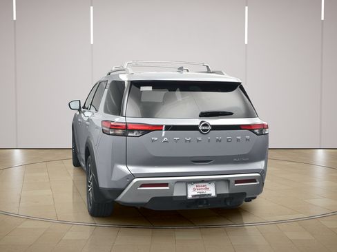 Certified 2025 Nissan Pathfinder Platinum w/ Cargo Package FWD image 6