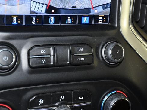 Used 2022 Chevrolet Silverado 2500 LTZ w/ LTZ Premium Package AWD/4WD image 31