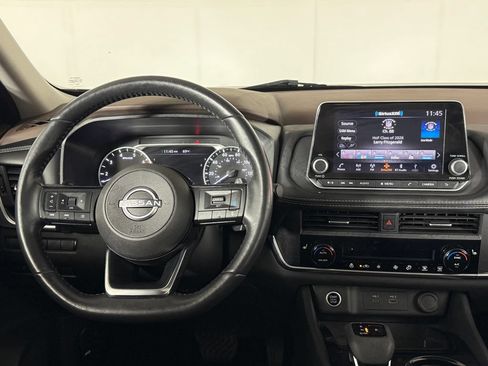 Used 2023 Nissan Rogue SV w/ SV Premium B Package AWD/4WD image 32