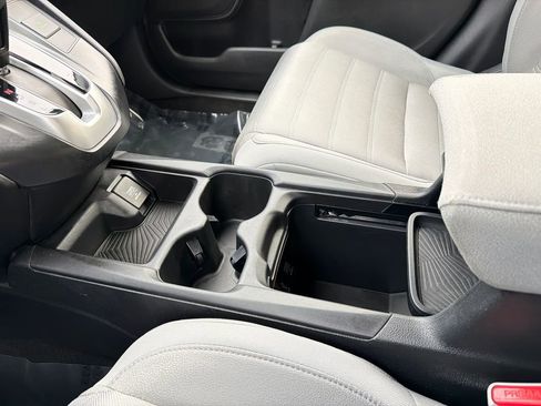 Used 2019 Honda CR-V LX image 25