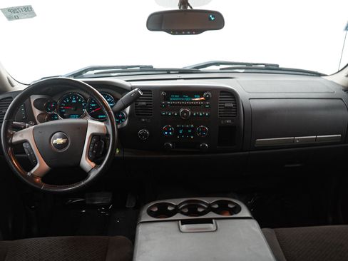 Used 2008 Chevrolet Silverado 1500 LT w/ Power Pack Plus image 16