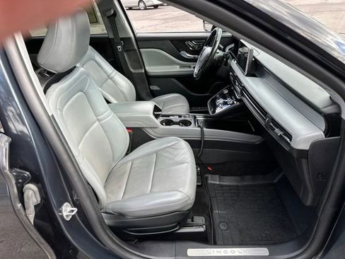 Used 2022 Lincoln Corsair Reserve w/ Equipment Group 201A image 13