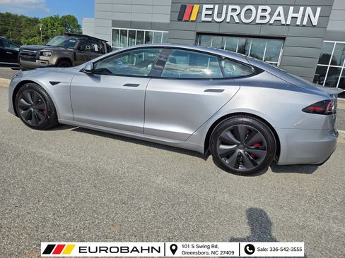 Used 2024 Tesla Model S Plaid AWD/4WD image 28