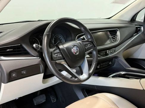 Used 2024 Buick Enclave Essence FWD image 13
