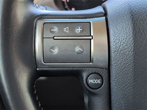 Used 2015 Lexus GX 460 w/ Premium Package image 27