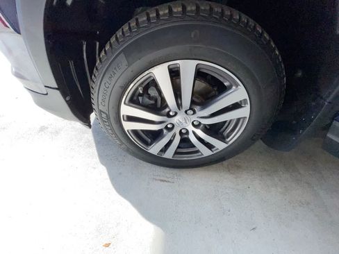 Used 2017 Honda Pilot EX-L image 10