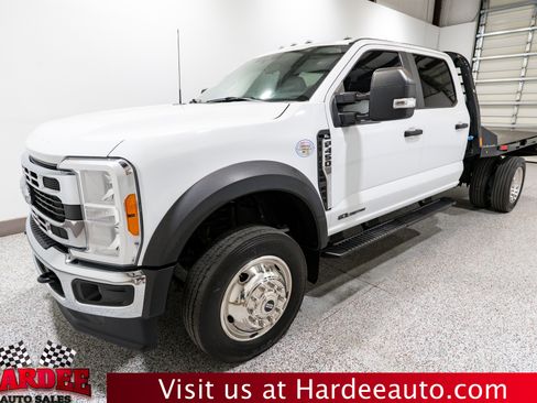 Used 2023 Ford F450 XL image 2