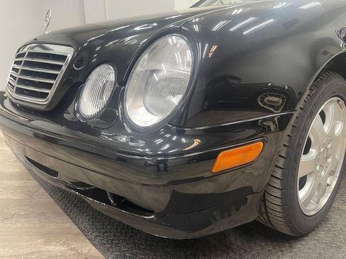 Used 2002 Mercedes-Benz CLK 320 Cabriolet image 14
