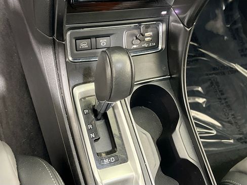Used 2022 Subaru Ascent Onyx Edition image 16