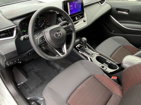 Certified 2024 Toyota Corolla SE w/ SE Package FWD image 26
