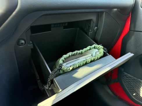 Used 2021 Jeep Wrangler Unlimited Sahara image 20