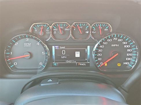 Used 2019 Chevrolet Tahoe LT w/ LT Signature Package image 12