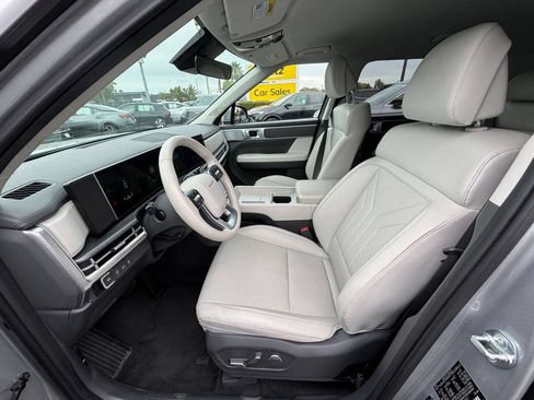 Used 2026 Hyundai Santa Fe SEL FWD image 25