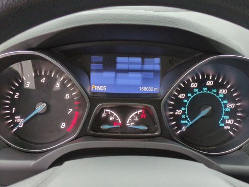 Used 2015 Ford Escape SE image 34