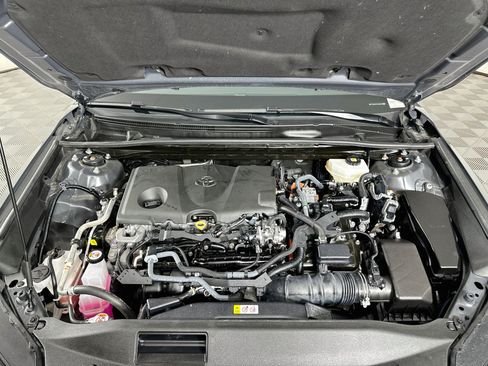 Used 2025 Toyota Camry LE FWD image 31