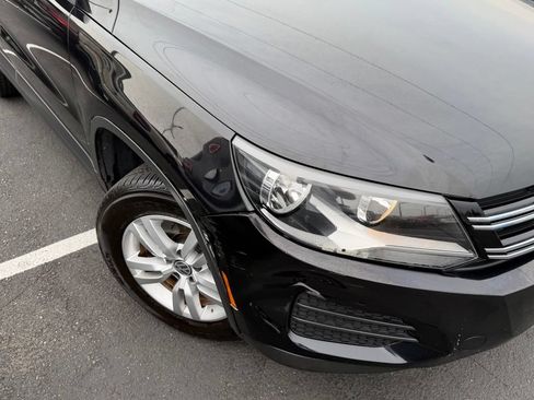 Used 2016 Volkswagen Tiguan S FWD image 2
