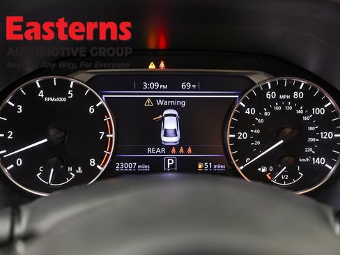 Used 2023 Nissan Altima 2.5 SR w/ SR Premium Package AWD/4WD image 18