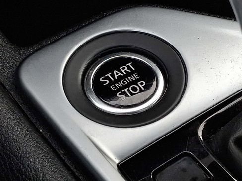 Used 2025 Nissan Sentra SR image 23