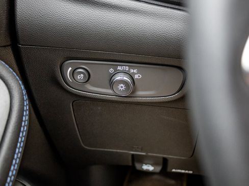 Used 2026 Buick Encore GX Sport Touring w/ Advanced Technology Package image 34