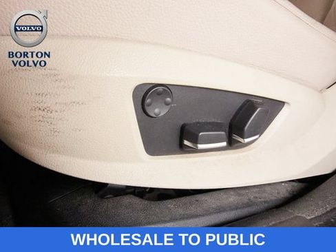 Used 2012 BMW 528i xDrive Sedan AWD/4WD image 11