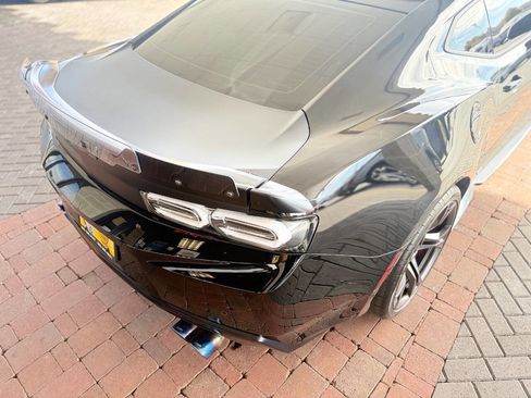 Used 2018 Chevrolet Camaro SS image 13