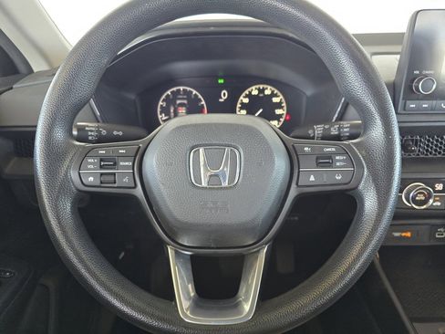 Used 2023 Honda CR-V LX image 9