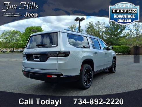 New 2026 Jeep Grand Wagoneer L Limited AWD/4WD image 9