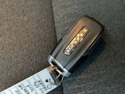 Used 2019 RAM 1500 Big Horn image 33