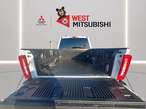 Used 2025 Ford F250 XLT AWD/4WD image 18