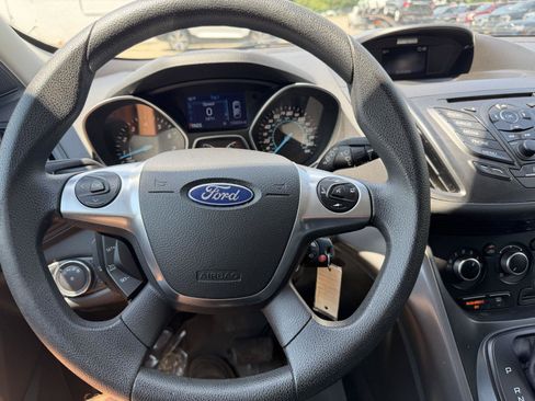 Used 2015 Ford Escape SE AWD/4WD image 12