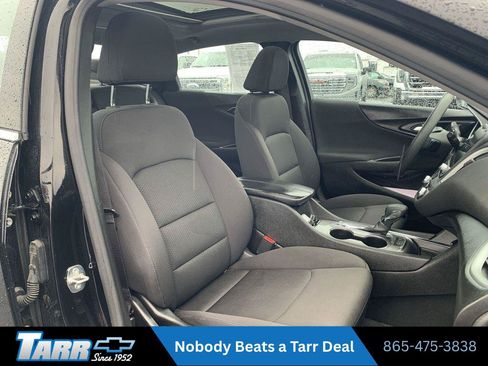 Used 2024 Chevrolet Malibu LT FWD image 25