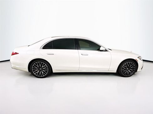 Used 2023 Mercedes-Benz S 500 4MATIC image 23